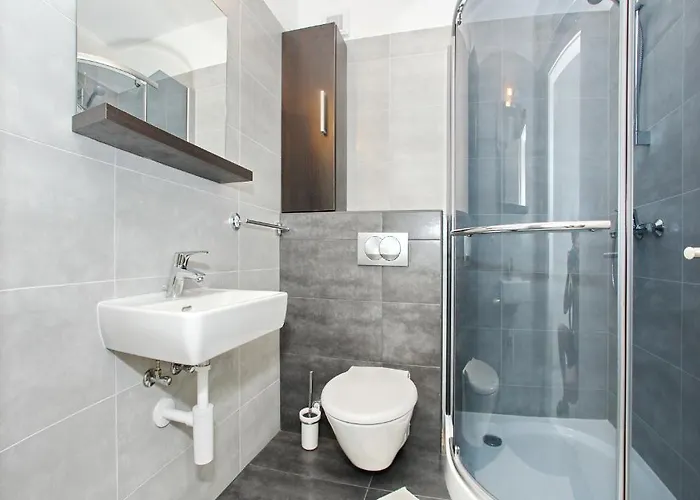 Moli Apartman Bibinje