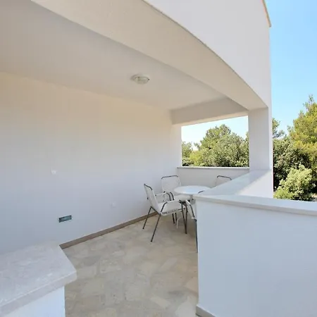 Moli Apartment Bibinje